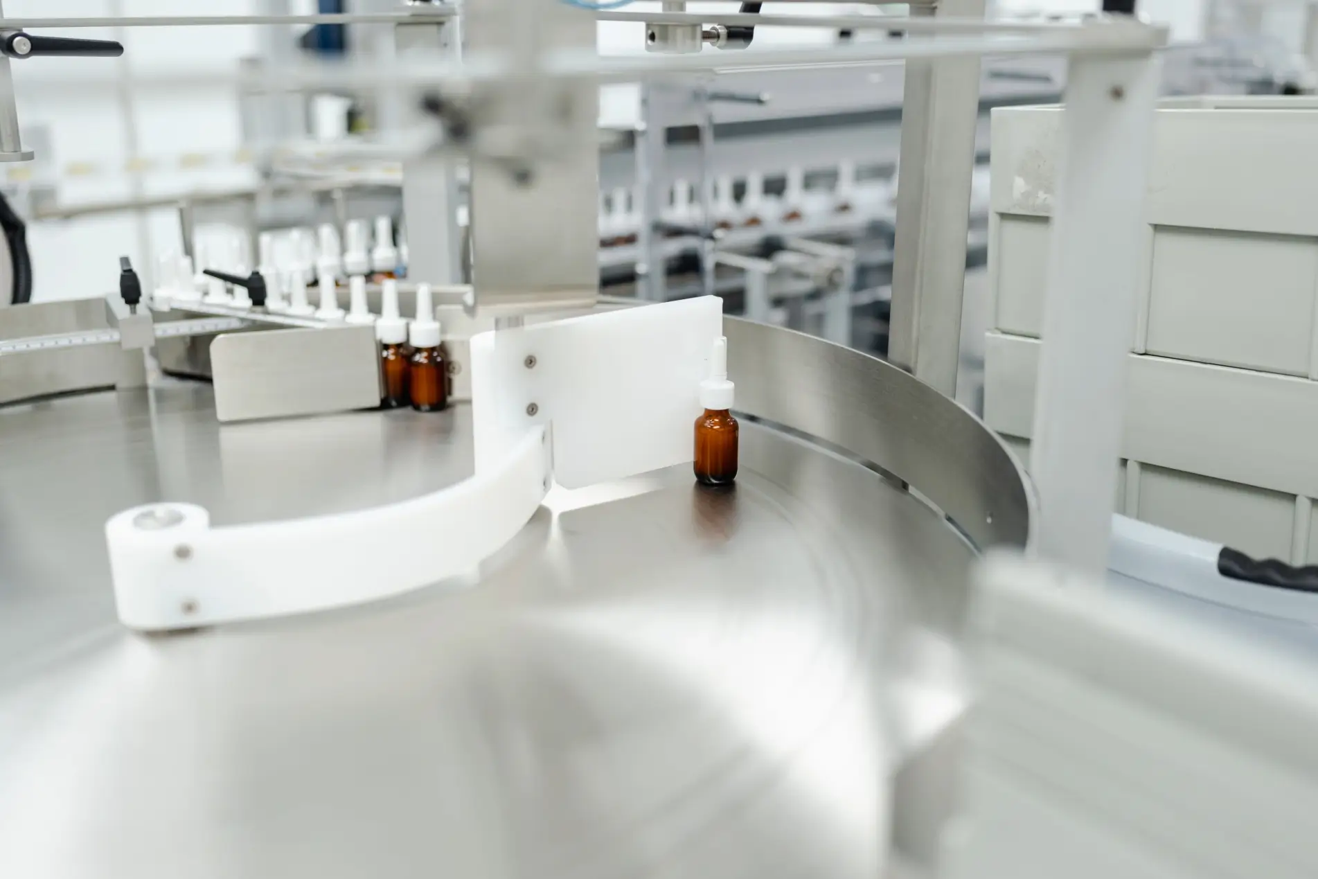 Bottle sorting at pharmaceutical manufacturing site