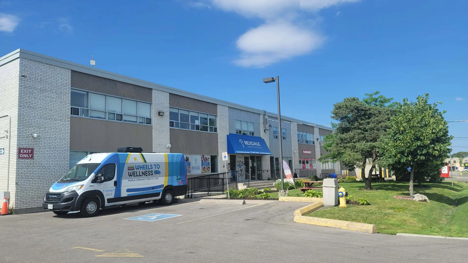 Extérieur du centre de santé communautaire de Rexdale