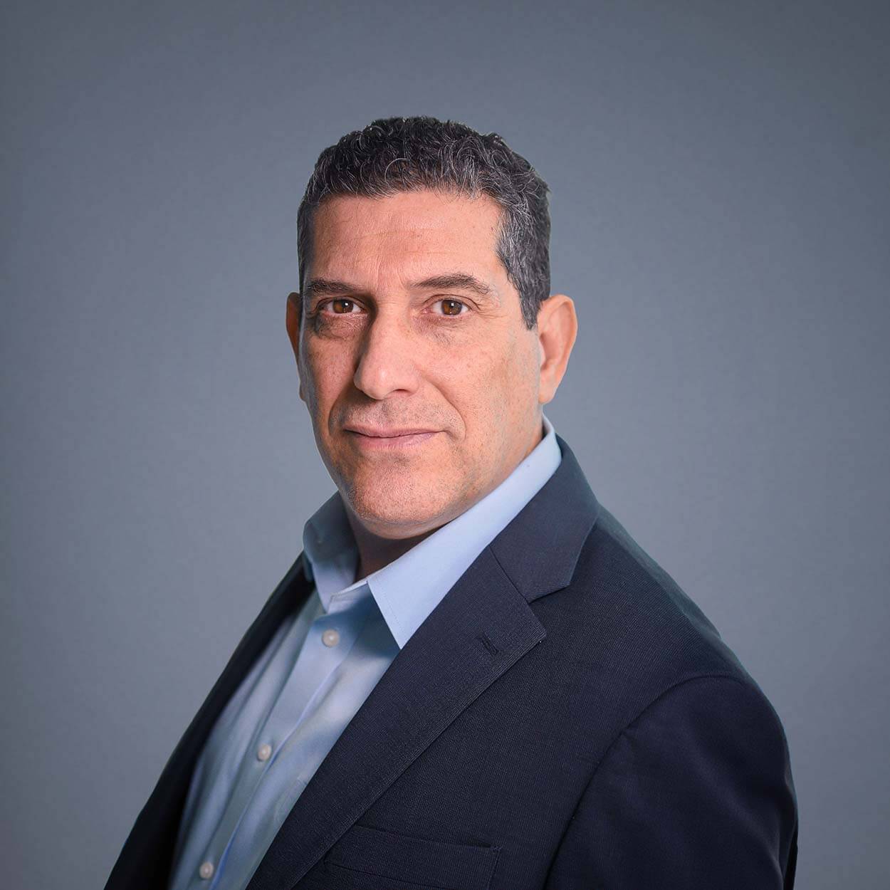 Ariel Alon, Directeur des opérations